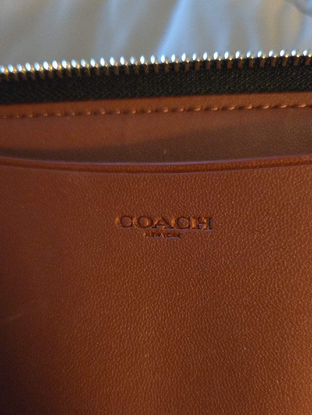 Coach Dempsey Large Phone Wallet in Signature Jacquard with Stripe & Coach Patch - Picture 5 of 10